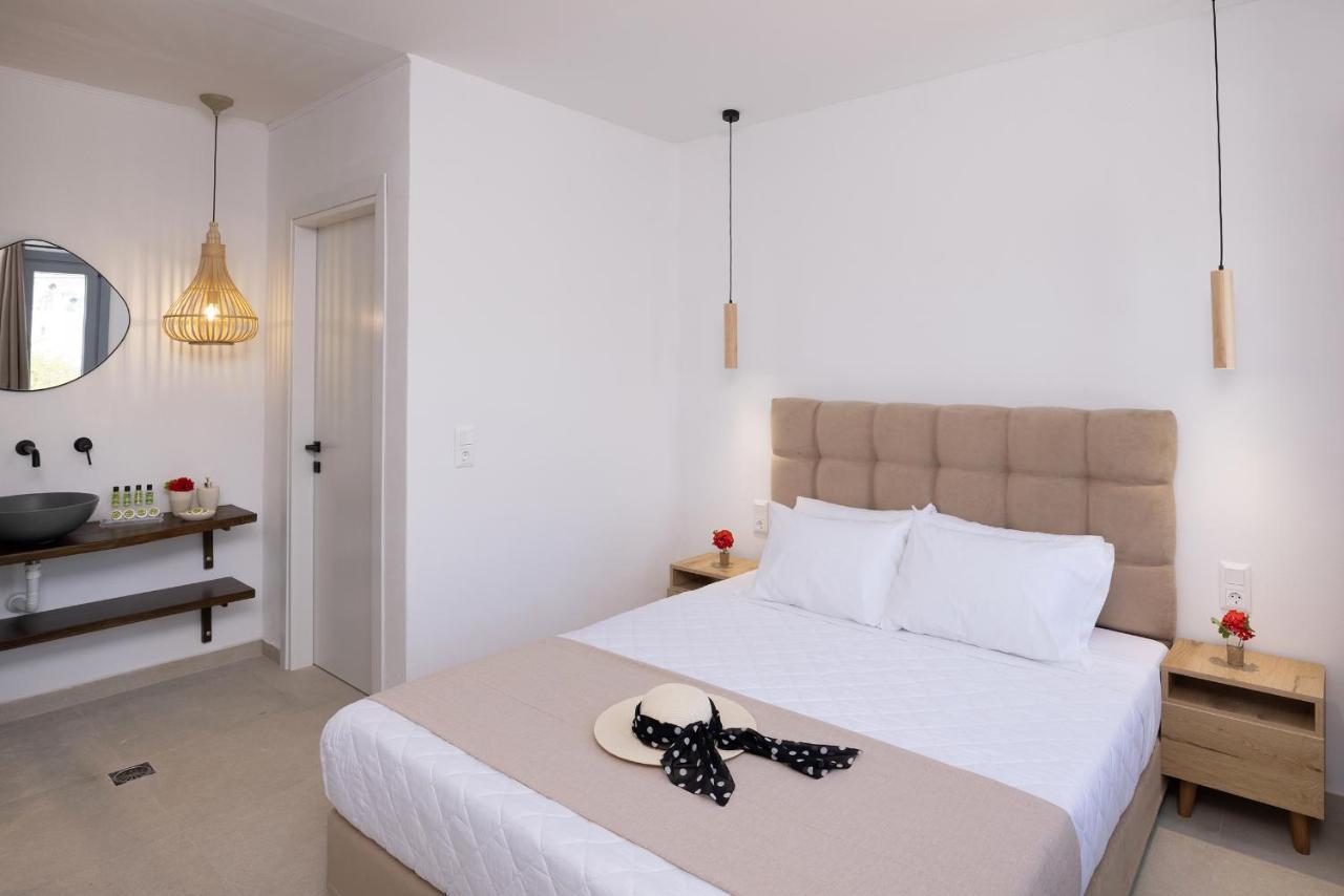 Chrysonisos Suites With Sunset & Seaviews Near Kini Esterno foto