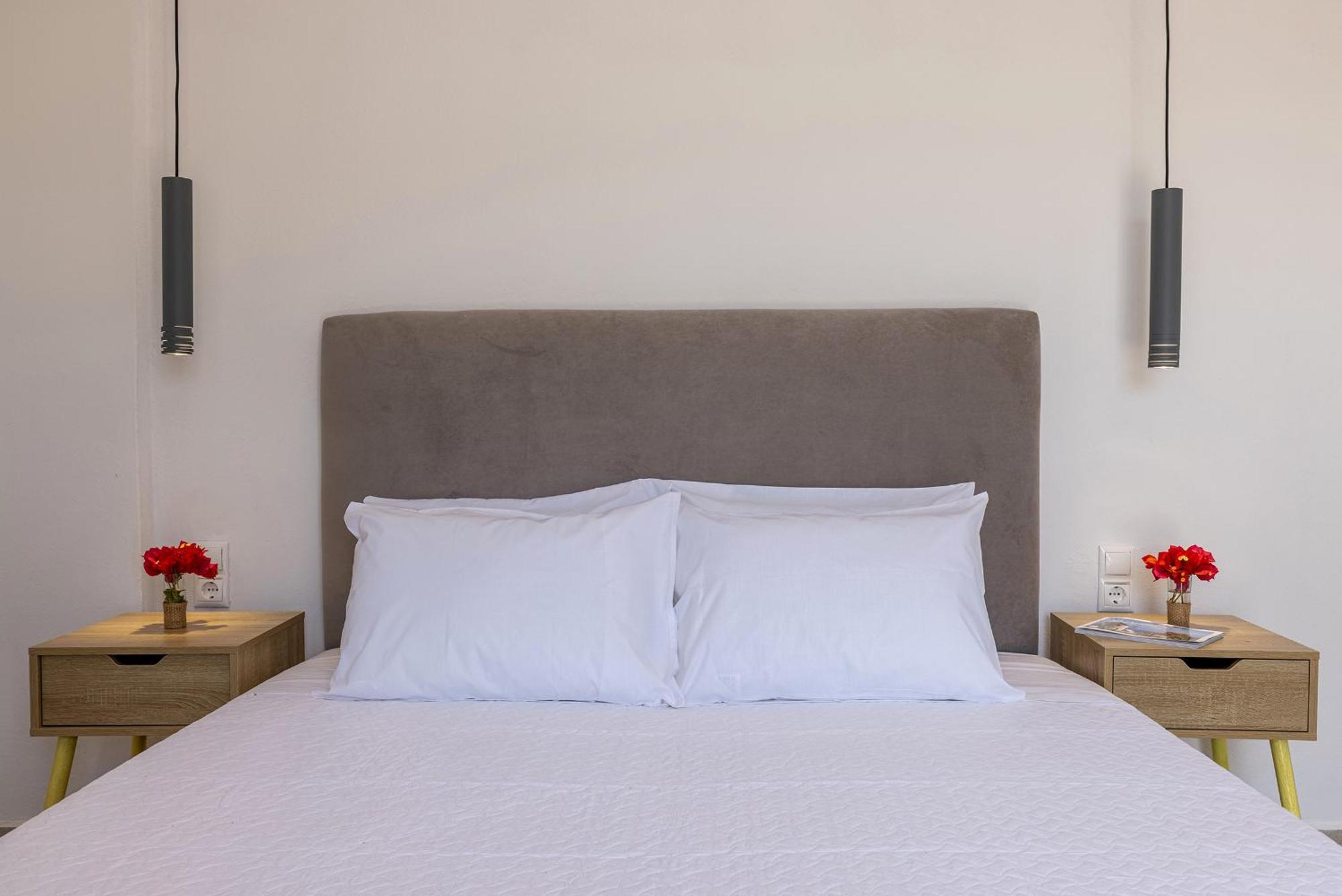 Chrysonisos Suites With Sunset & Seaviews Near Kini Esterno foto